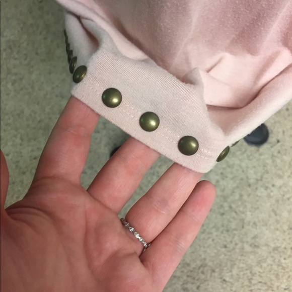 ANA romantic top - Picture 2 of 5